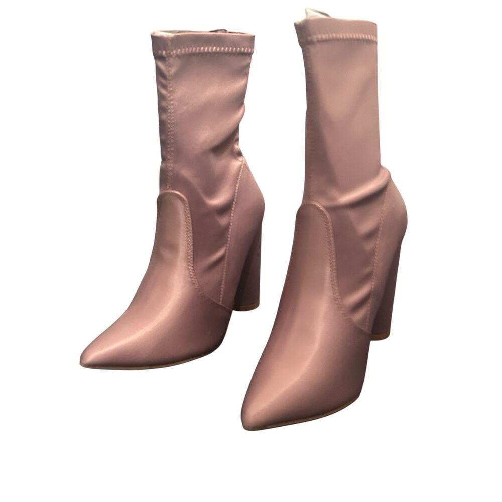 Liliana Women's Mauve Pointed Toe Back Zip‎ Boots Heels Size 8.5